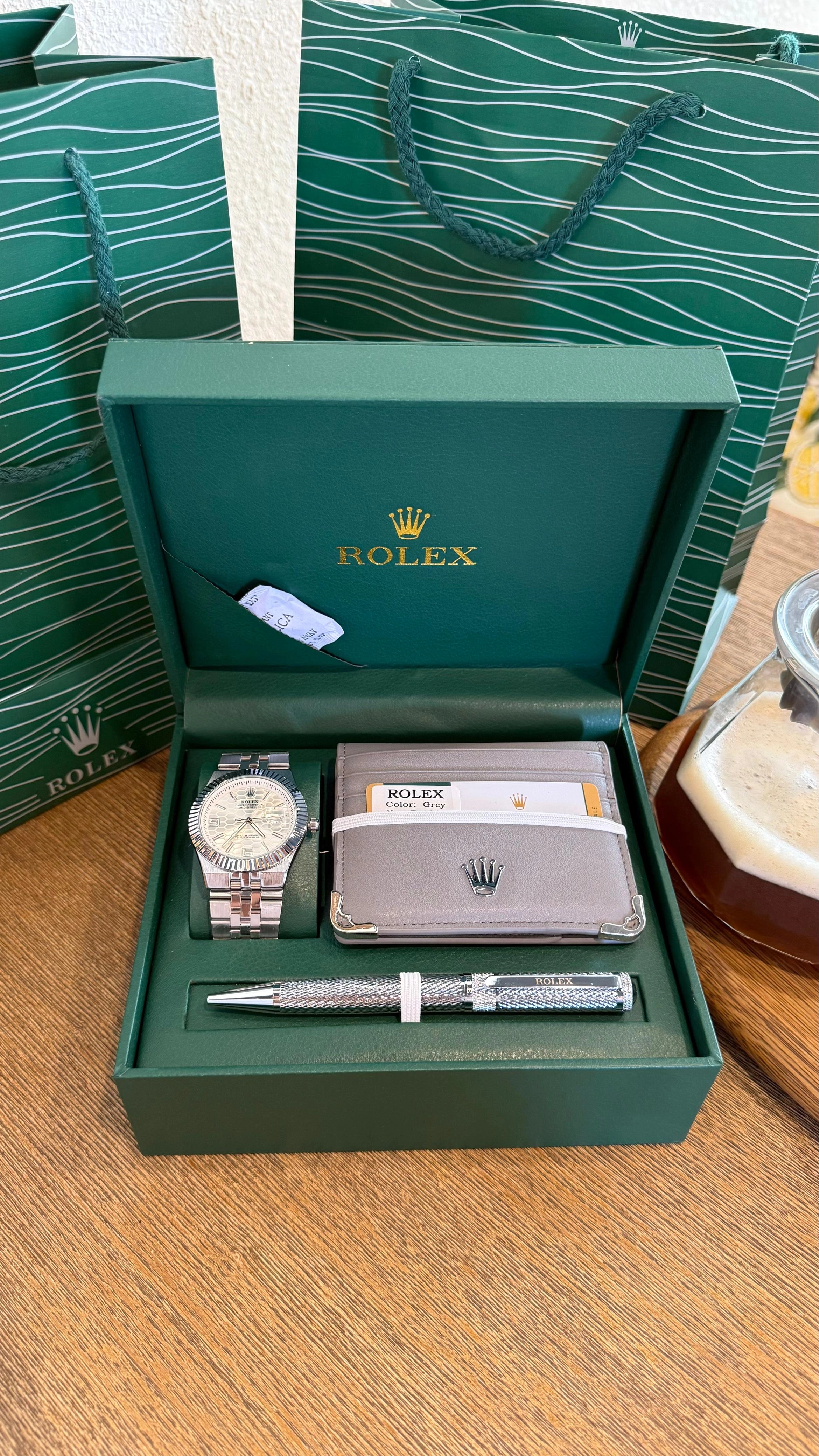 طقم روليكس بسعر 15 ريال