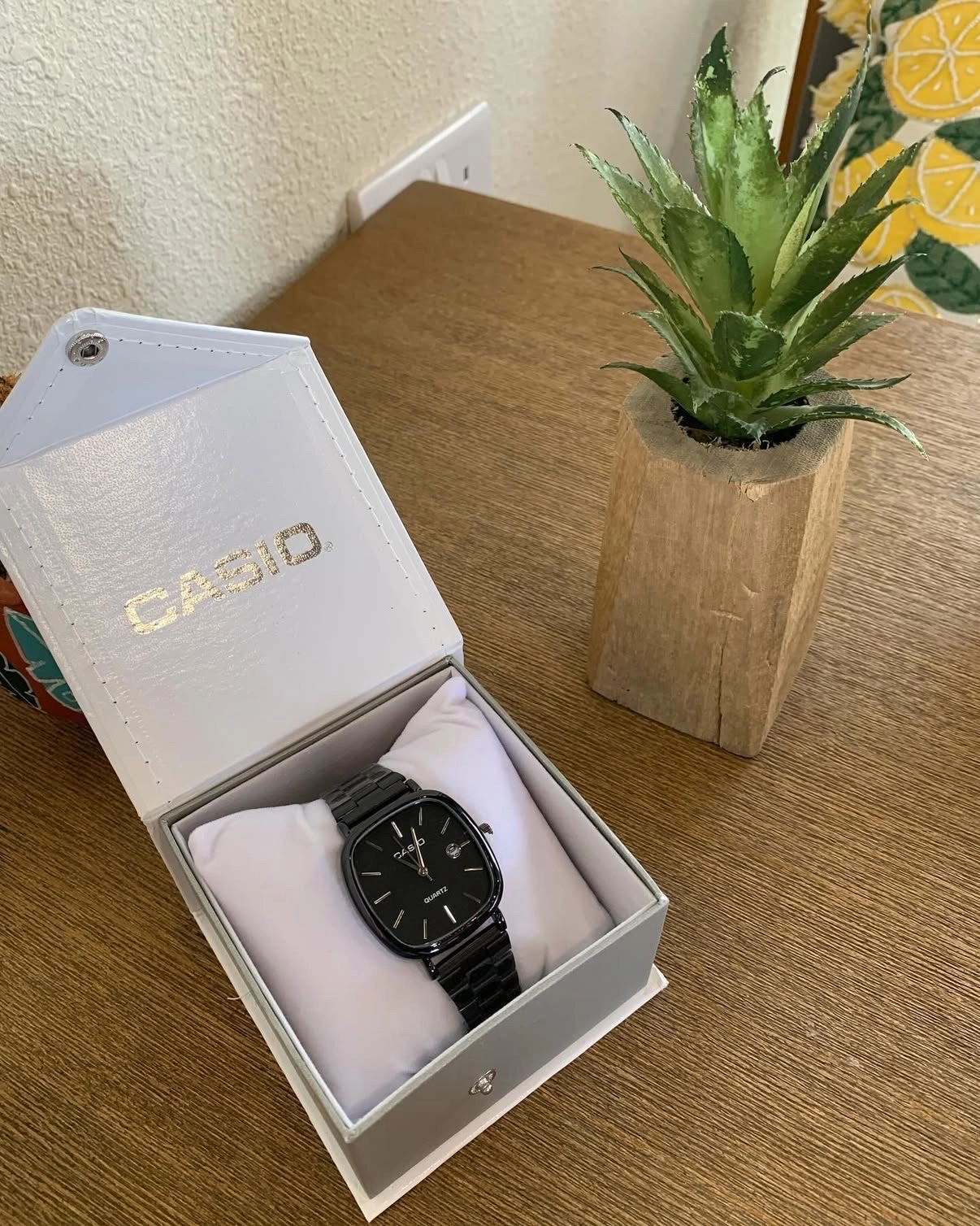 ساعات كاسيو رجالي و نسائي 3.5 ريال